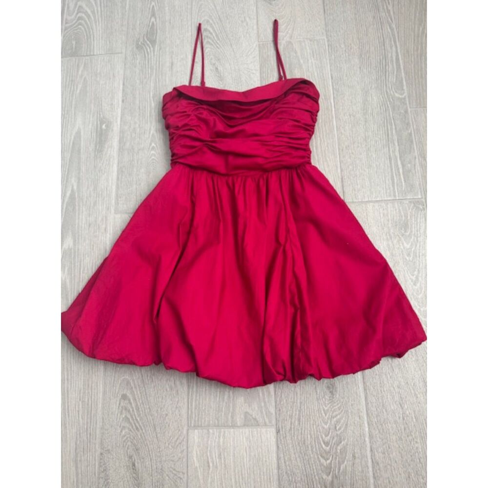 NWOT Reformation Sebastian Dress, Rhubarb, size 4.